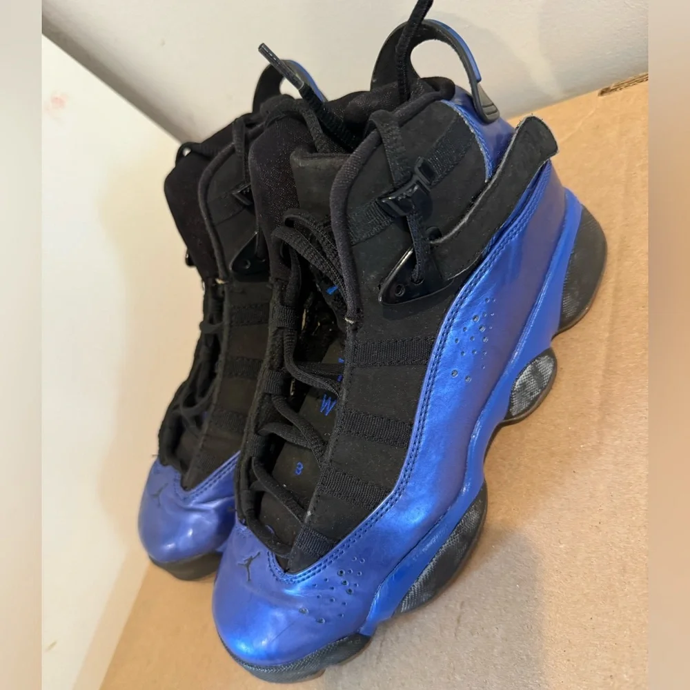 Air Jordan‎ 6 Rings Youth Size 5 Black/Metallic Blue Sneakers 'Foamposite' EUC